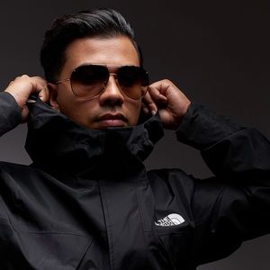 Dolce and Gabbana Gold Aviator Sunglasses model DG2075